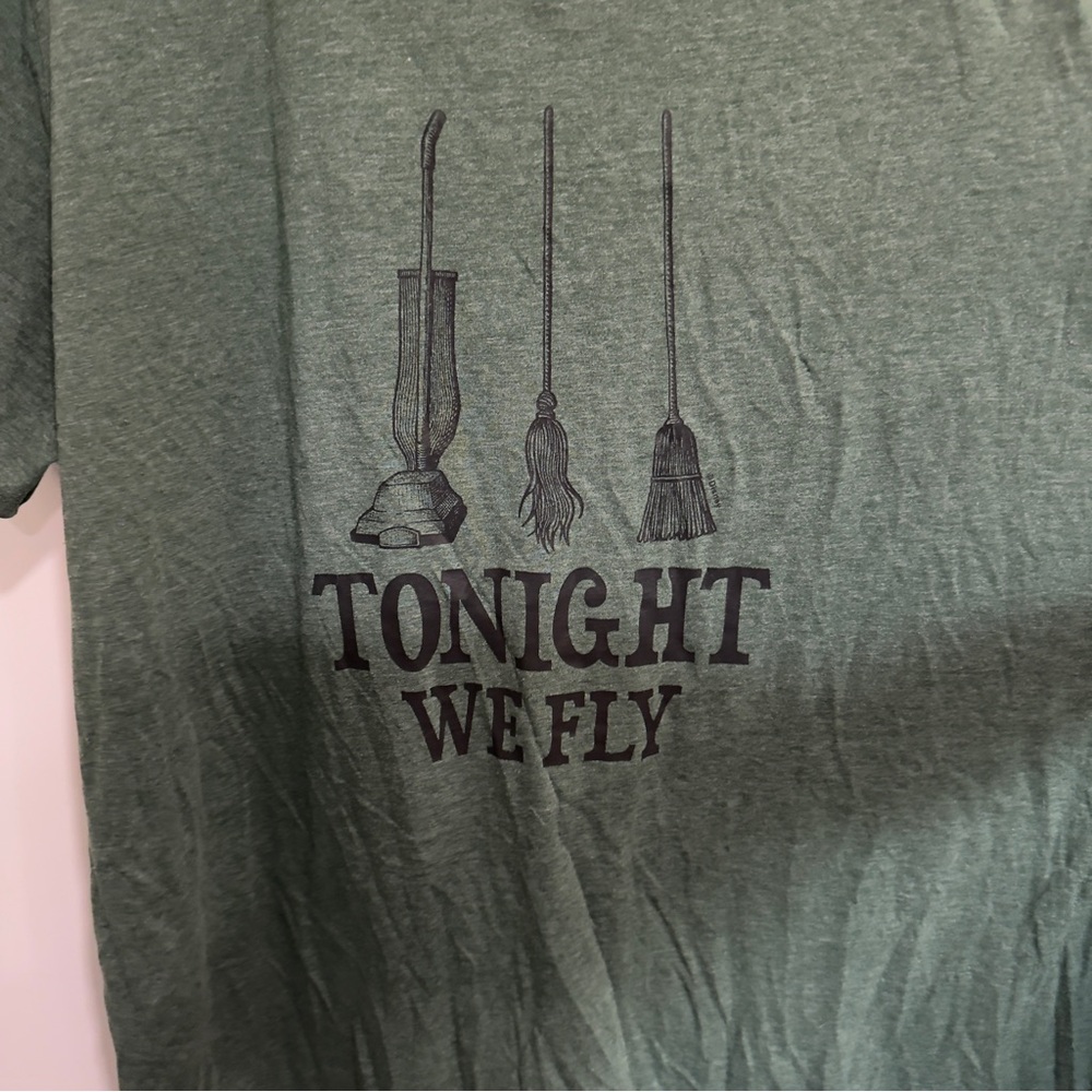 Forest Green Graphic Tee - Tonight We Fly